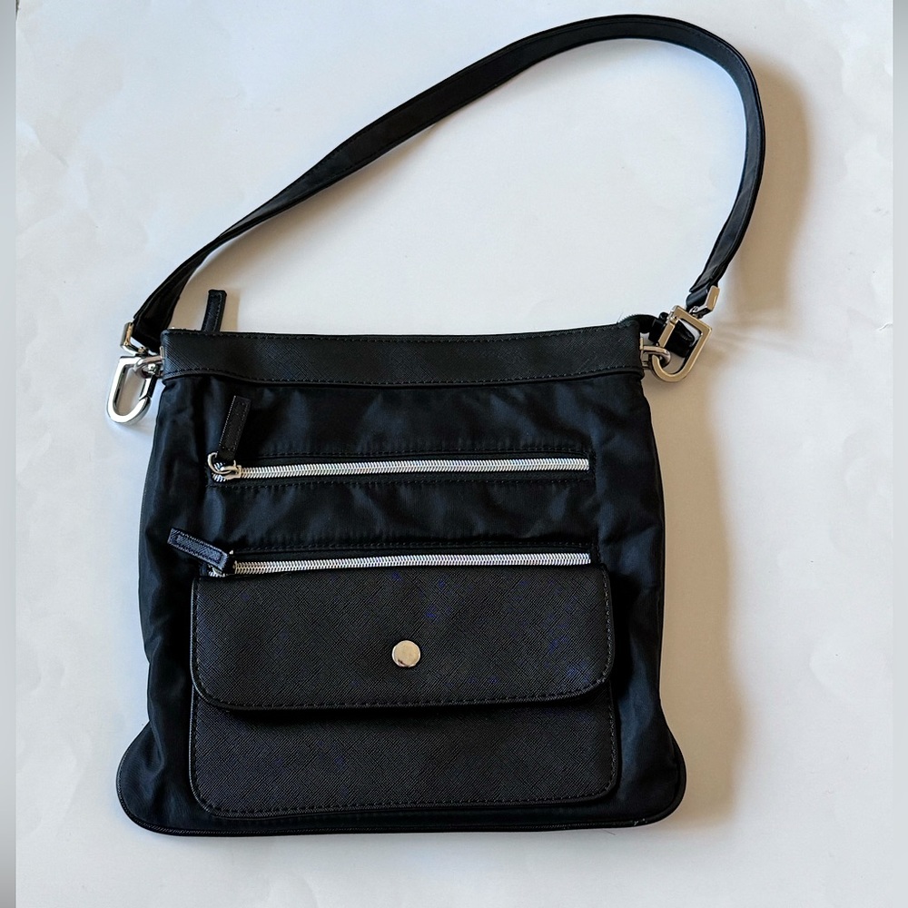 Chico’s Women’s Black Nylon Shoulder Bag Outer Zipper Pockets Detached Strap